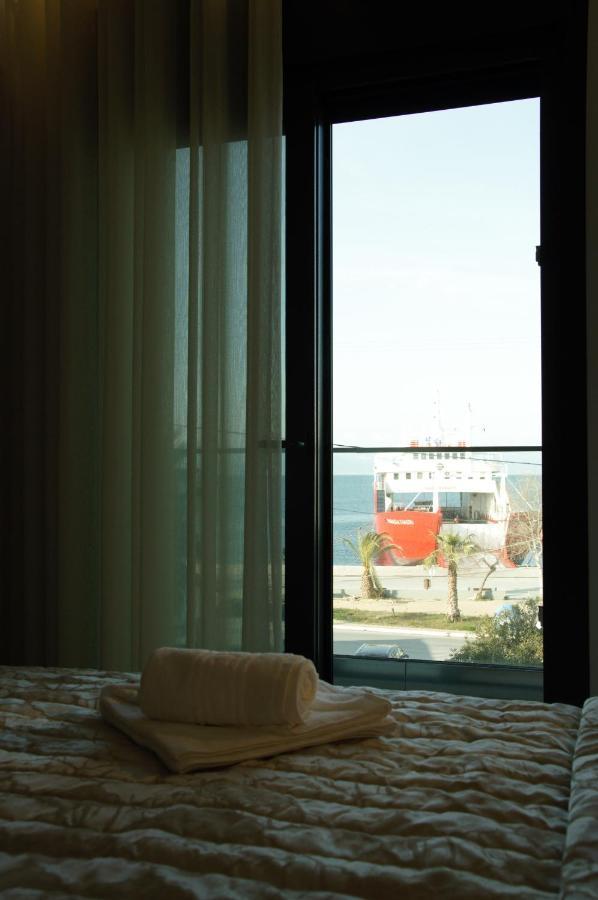 Hotel Medusa Ormos Prinou  Екстер'єр фото