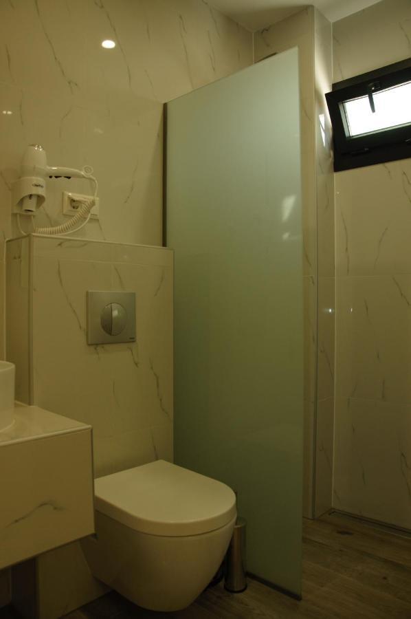 Hotel Medusa Ormos Prinou  Екстер'єр фото