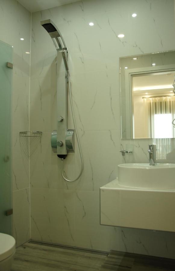 Hotel Medusa Ormos Prinou  Екстер'єр фото
