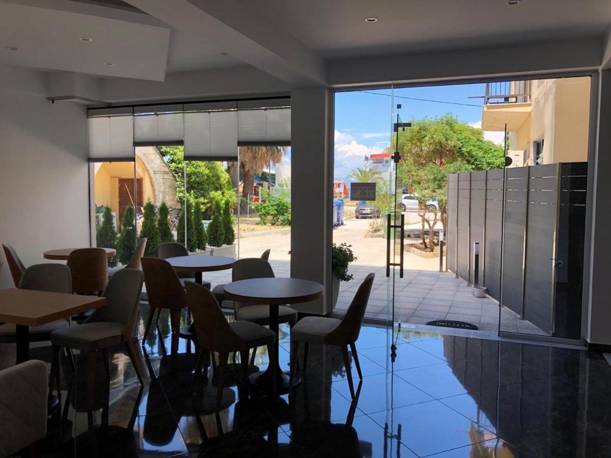 Hotel Medusa Ormos Prinou  Екстер'єр фото